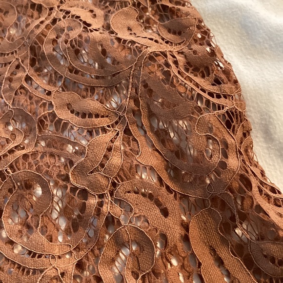 LOFT Short Sleeve Lace Top Size M - Picture 5 of 8